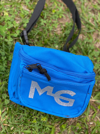 MG Fanny Pack - a convenient and stylish accessory for carrying essentials during horse training or leisure activities.